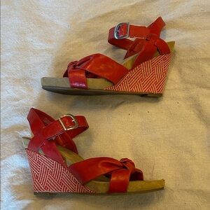 AEROSOLES Red Wedge Sandals